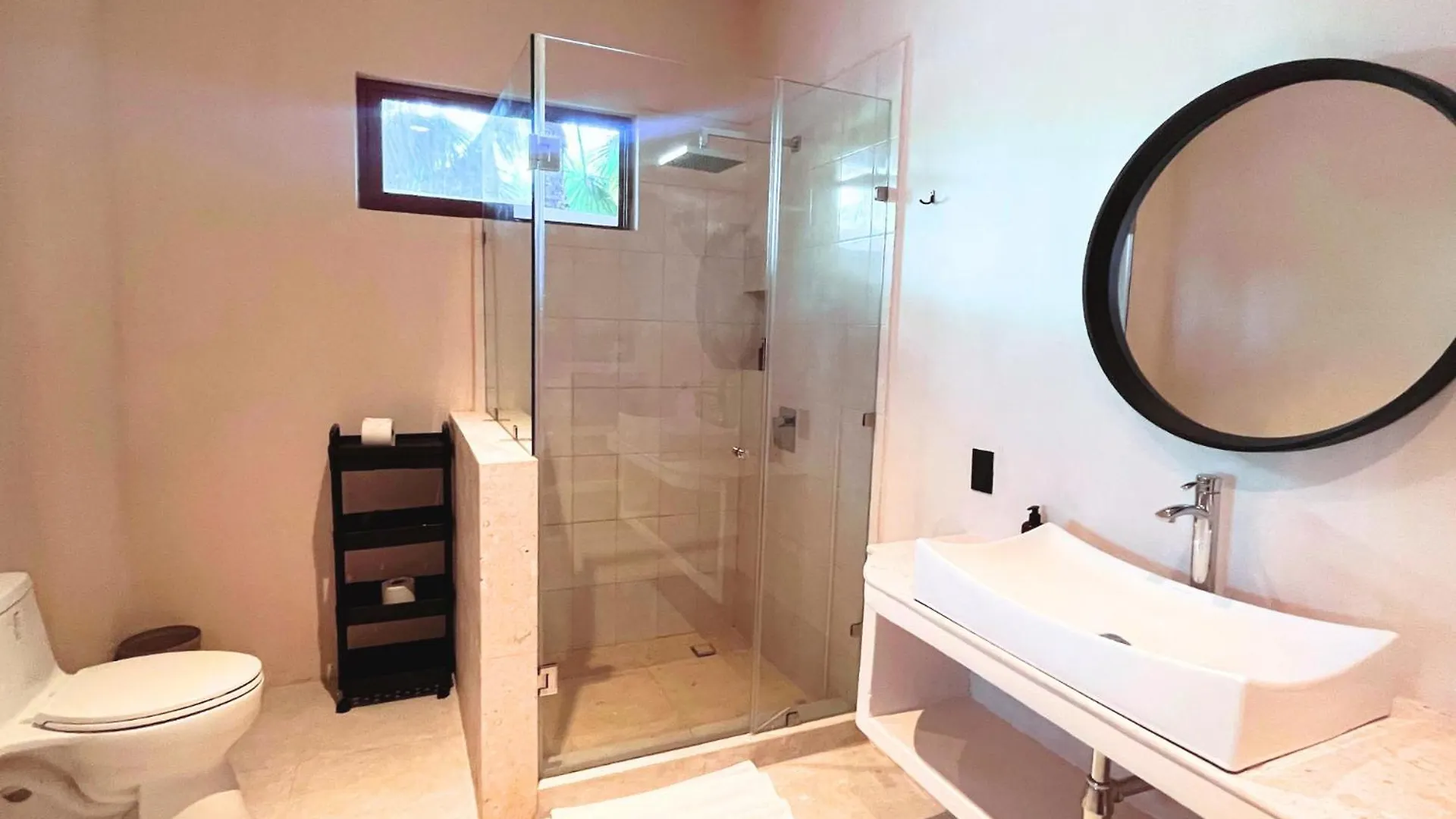 ****  Beach Front Hotel Boutique Dk House Isla Holbox Mexico