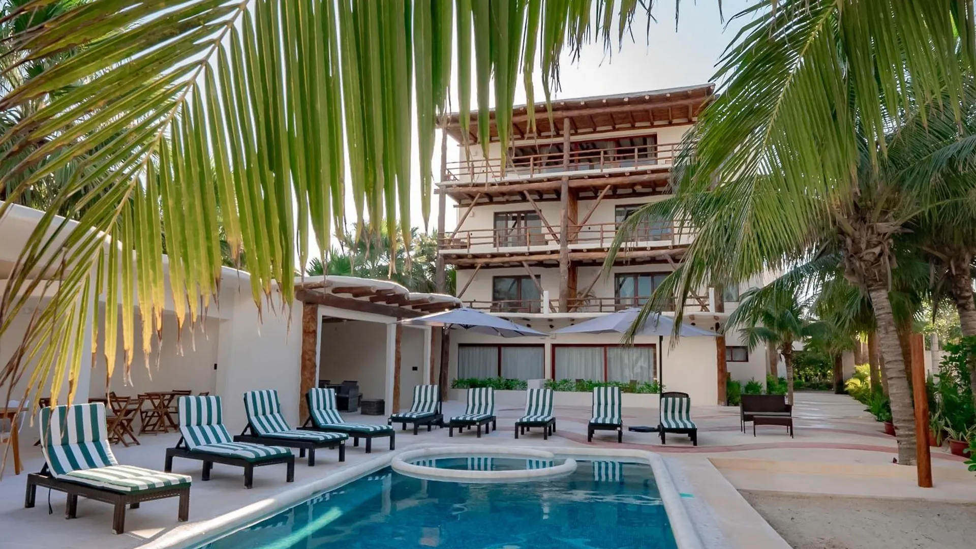 Beach Front Hotel Boutique Dk House Isla Holbox 4*,  Mexico