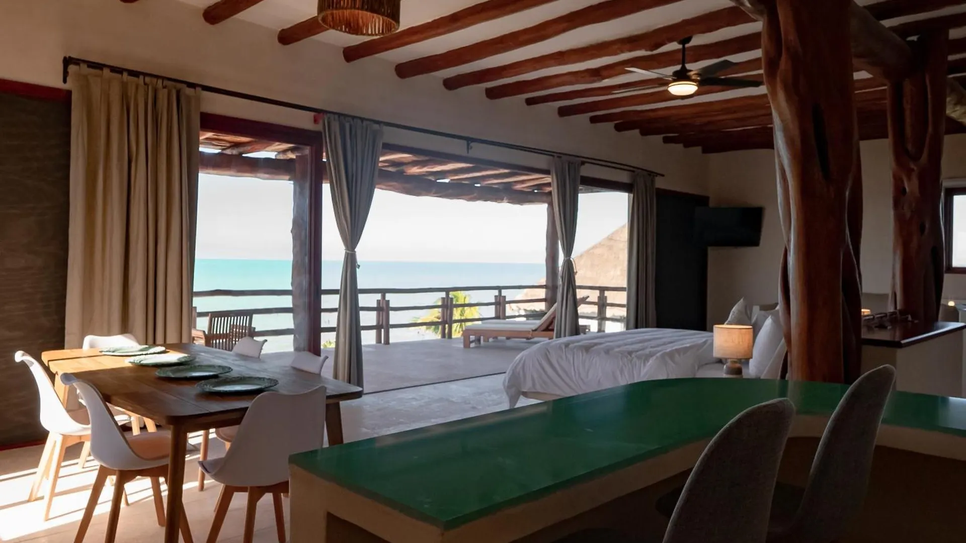 Beach Front Hotel Boutique Dk House Isla Holbox