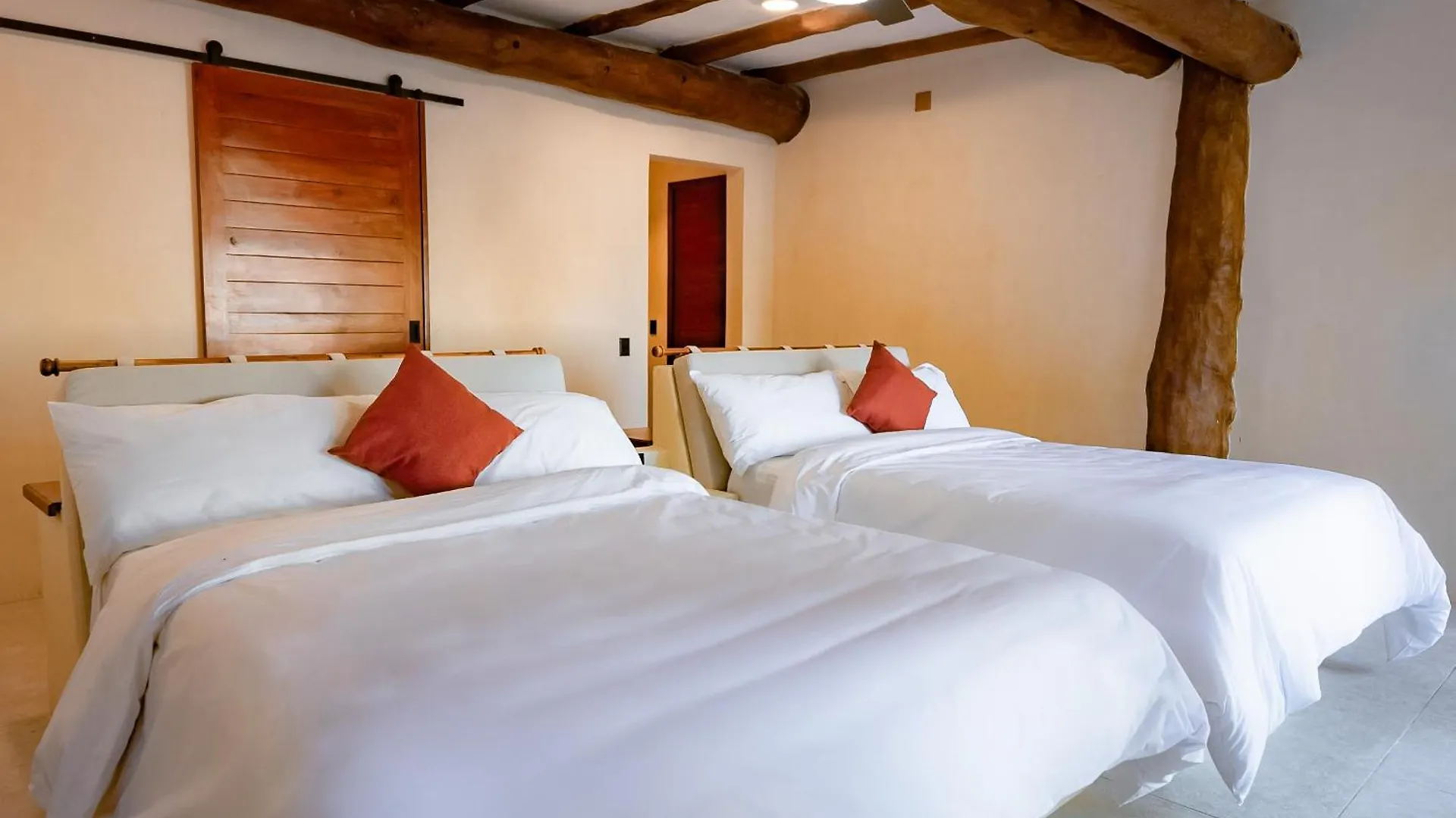 Beach Front Hotel Boutique Dk House Isla Holbox