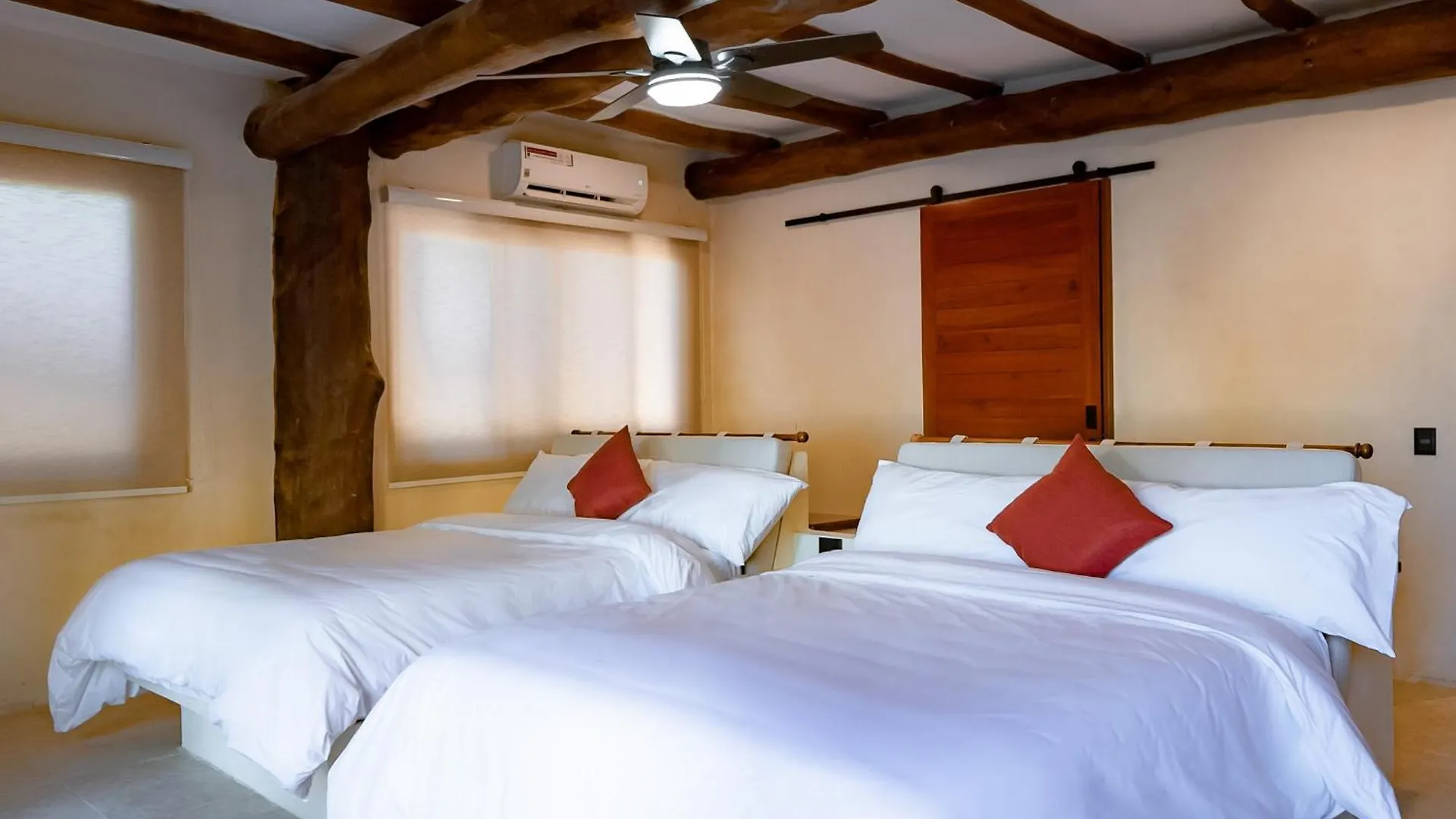 Beach Front Hotel Boutique Dk House Isla Holbox